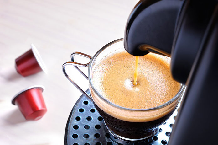 Wszystko, co chciałabyś wiedzieć o ekspresach do kawy na kapsułki
