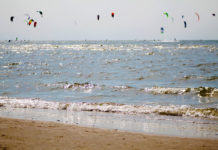 Kitesurfing jesienią - gdzie pojechać?