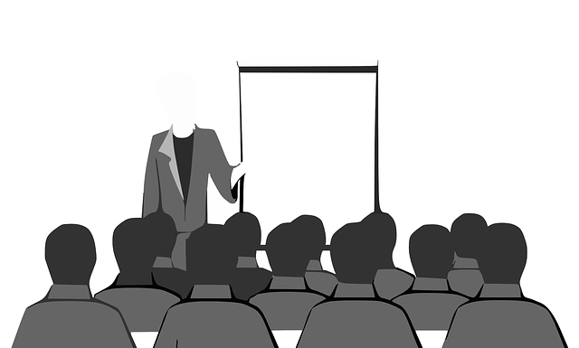 Ile zarabia nauczyciel kontraktowy nauczyciel kontraktowy w klasie