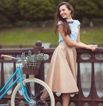 Biżuteria podkreślająca urok eleganckich spódnic