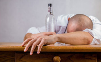 Czy olejek CBD łagodzi efekty spożywania alkoholu?