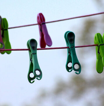 3 triki, które ułatwią suszenie prania zimą