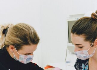 asystentka stomatologoiczna