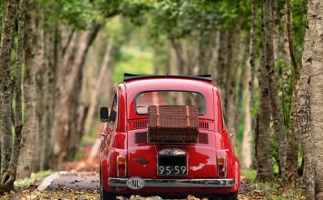 Ile kosztuje Fiat Cinquecento 700?