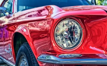 Ile pali Ford Maverick 2.0 benzyna?